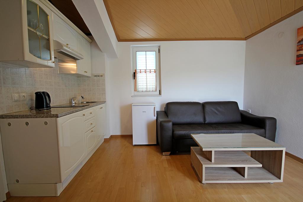 Apartment Vucic Makarska Esterno foto