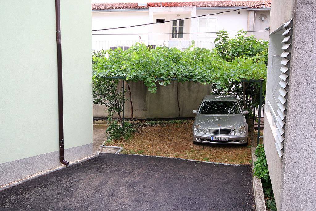 Apartment Vucic Makarska Esterno foto